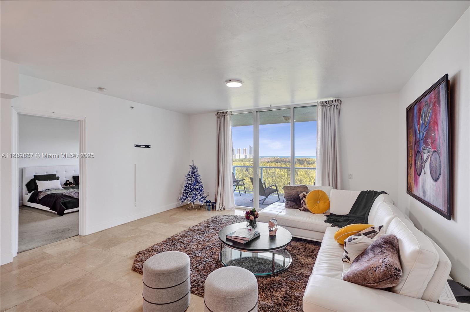 THE OAKS I CONDO - Residential