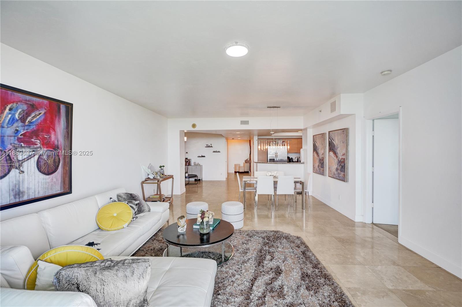 THE OAKS I CONDO - Residential