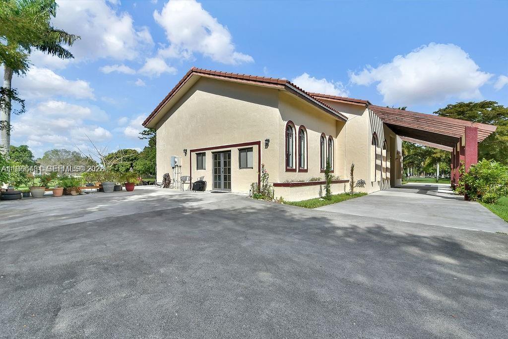 GRIFFIN 345 PLAT - Residential Lease