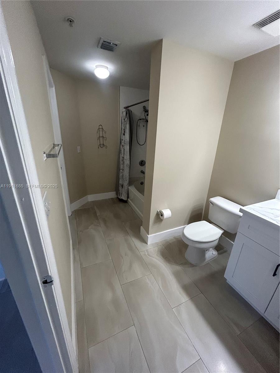 TIERRA VERDE AT DELRAY BE - Residential Lease