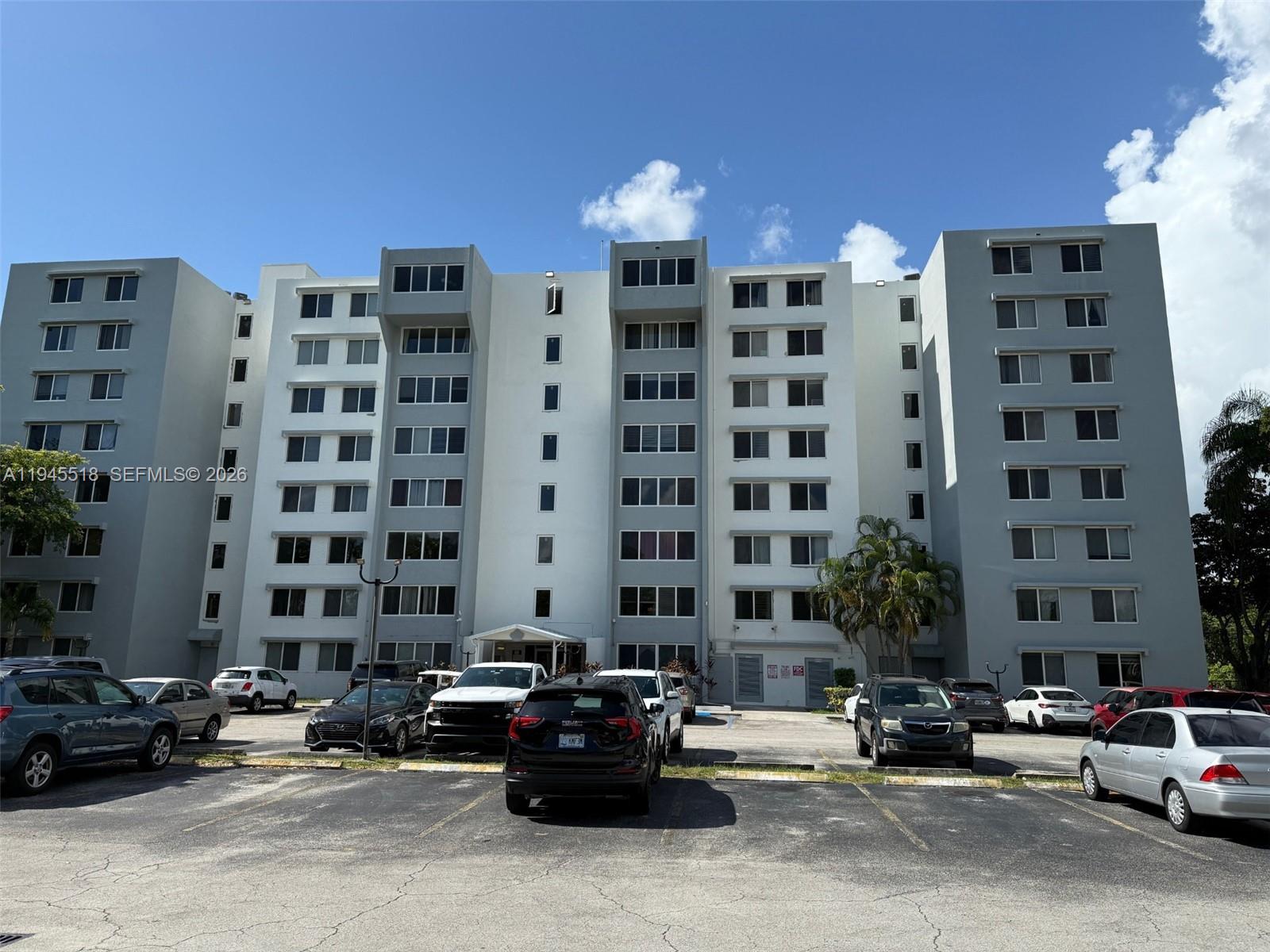 Dadeland Place Condo - Residential