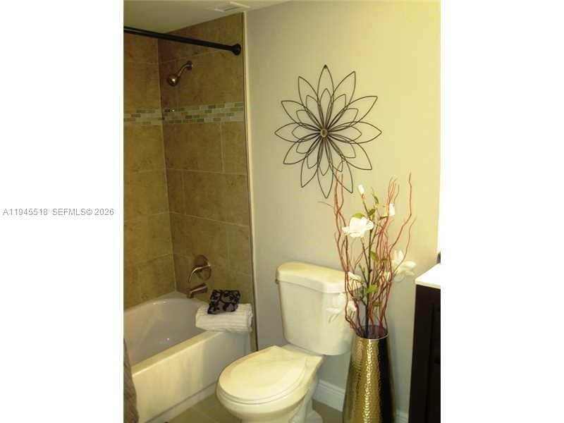 Dadeland Place Condo - Residential