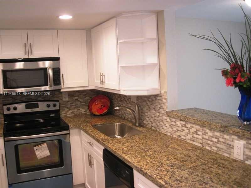 Dadeland Place Condo - Residential