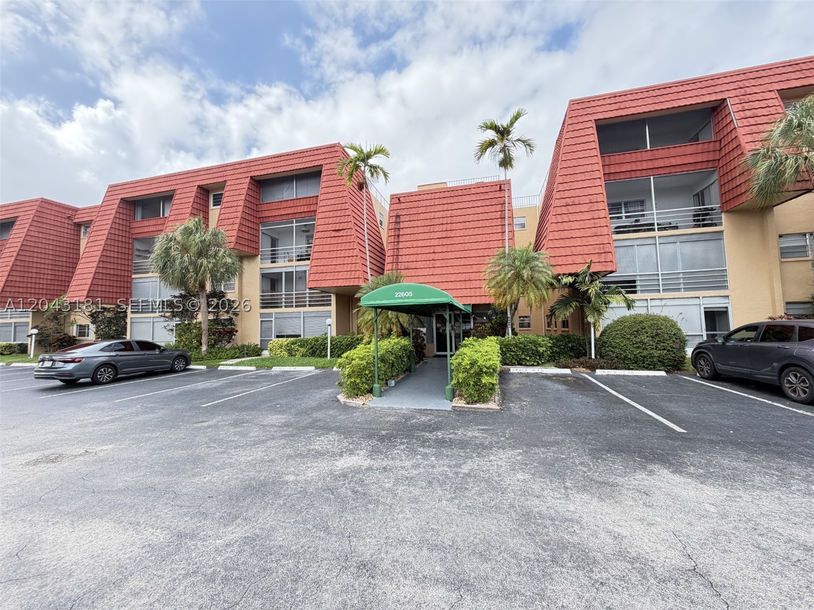 Photo 1 of 12 — 22605 SW 66th Ave 403, Boca Raton, FL 33428