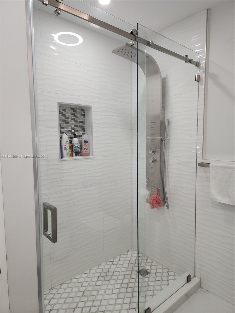 SUPERIOR HOMES ESTATES 1S - Residential
