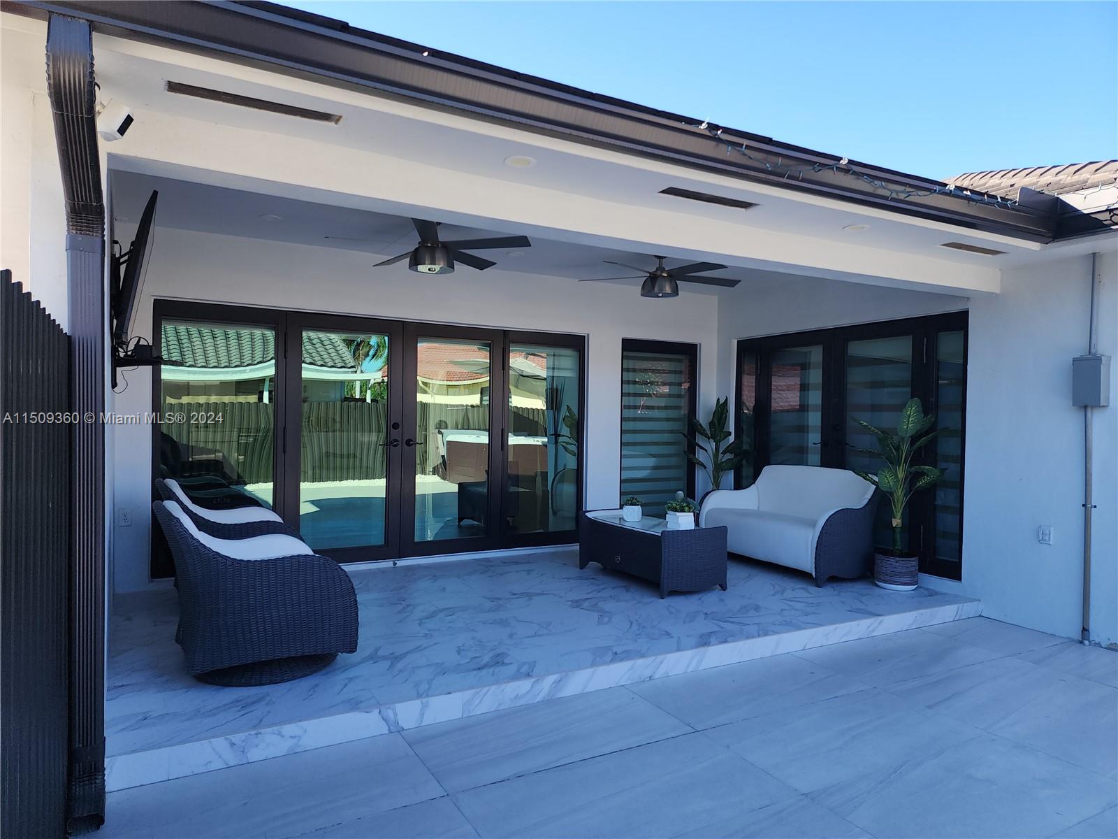 SUPERIOR HOMES ESTATES 1S - Residential