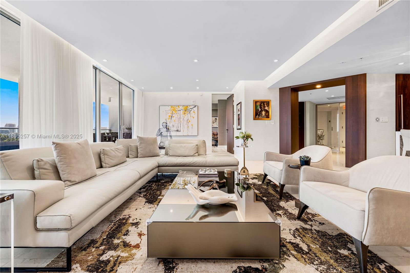 RIVA - Residential