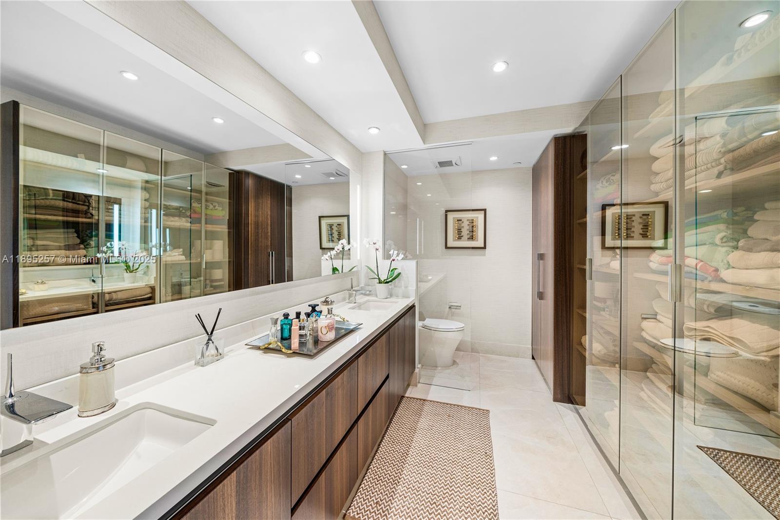 RIVA - Residential