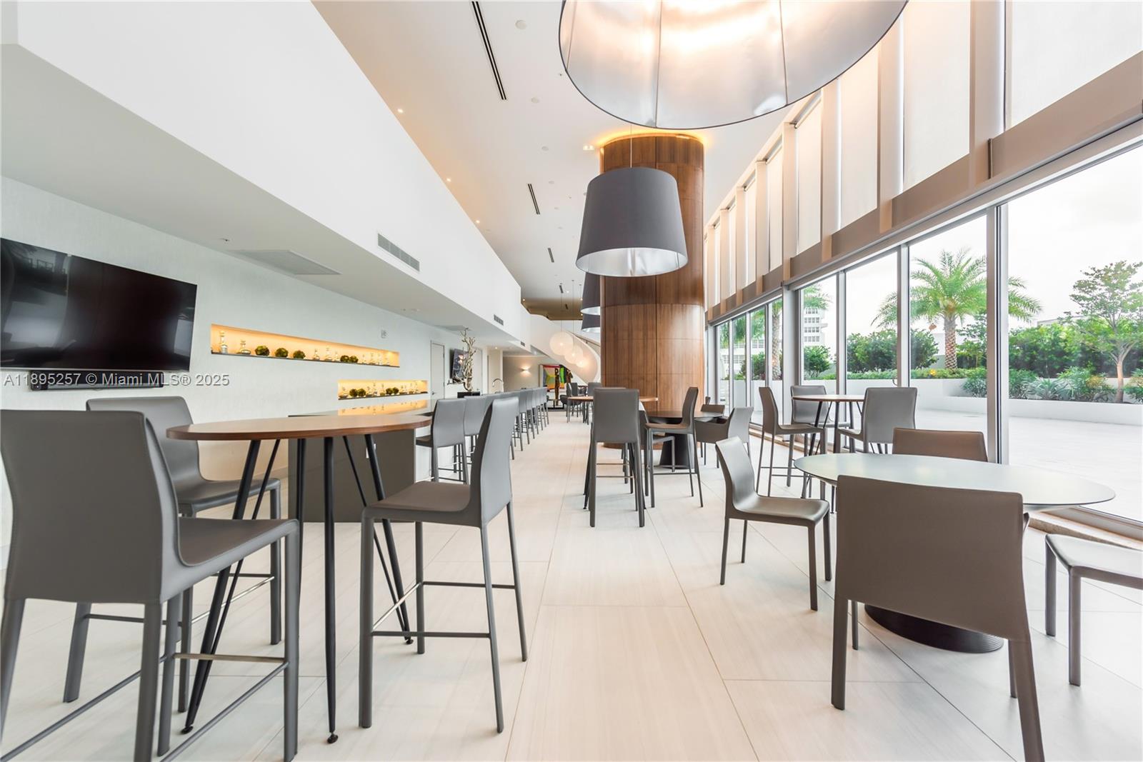 RIVA - Residential