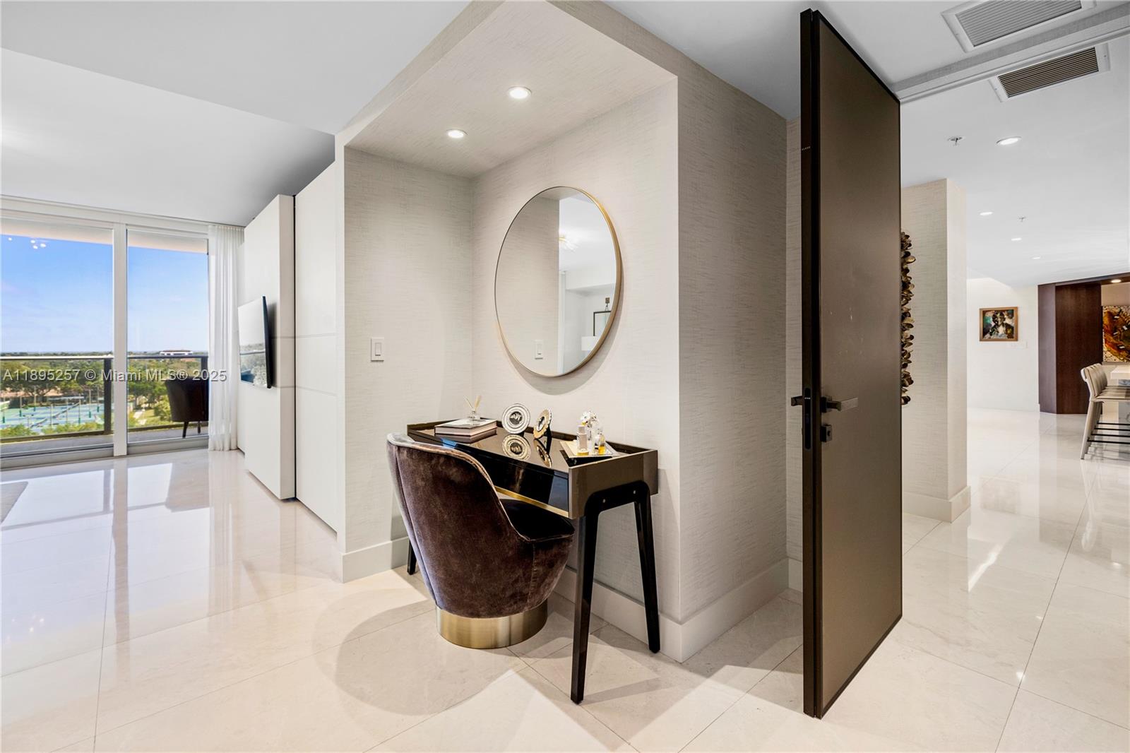 RIVA - Residential