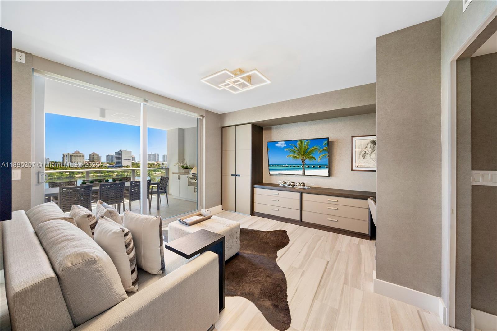 RIVA - Residential