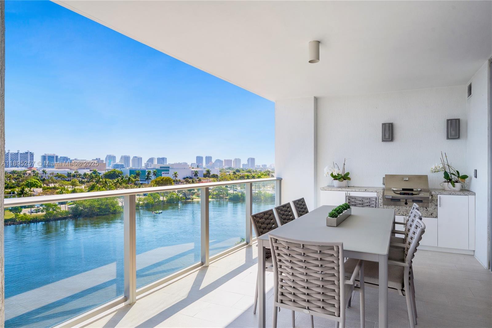 RIVA - Residential