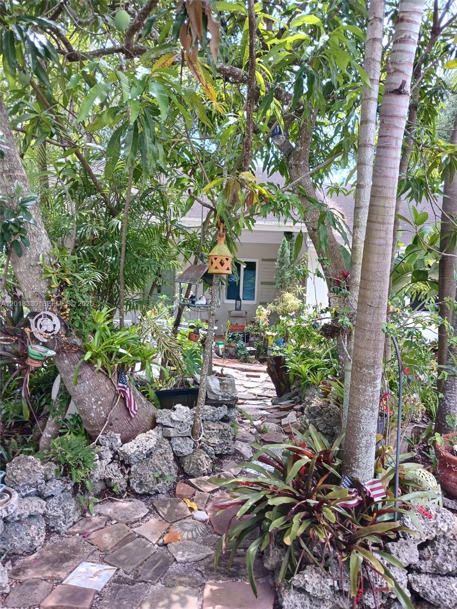 RIVIERA ESTATES 1ST ADDN - Residential