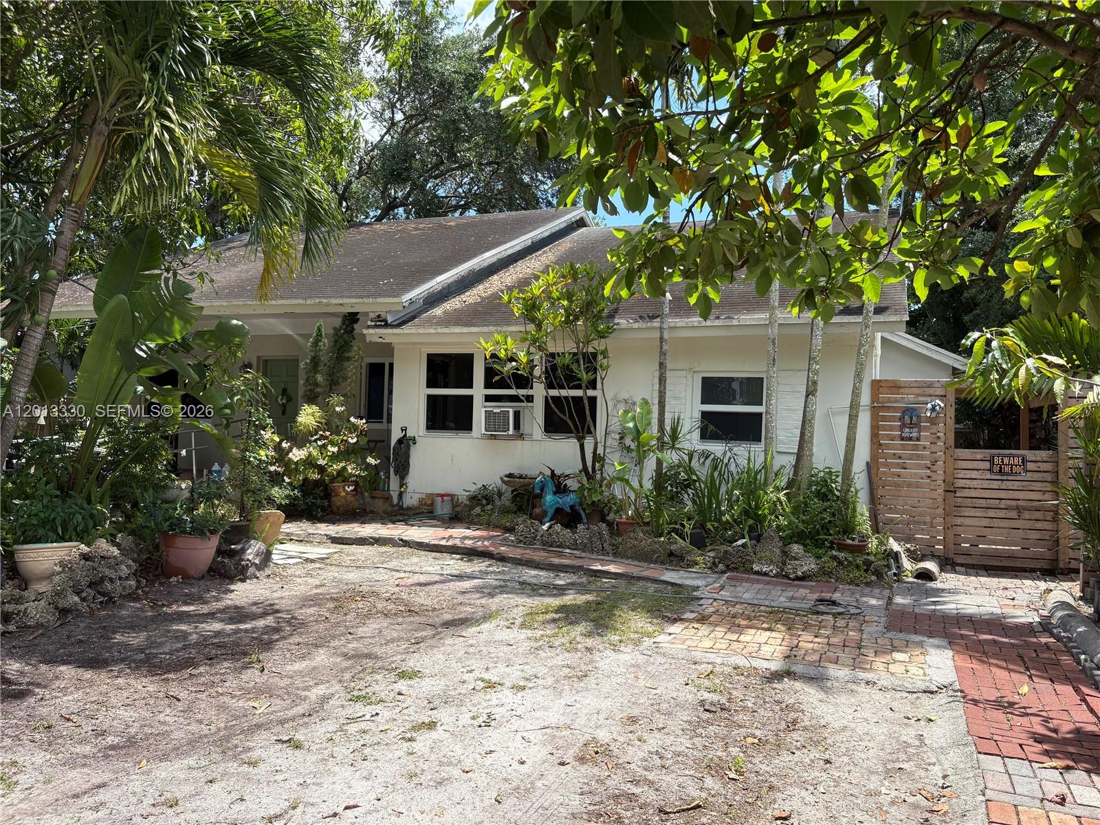 RIVIERA ESTATES 1ST ADDN - Residential