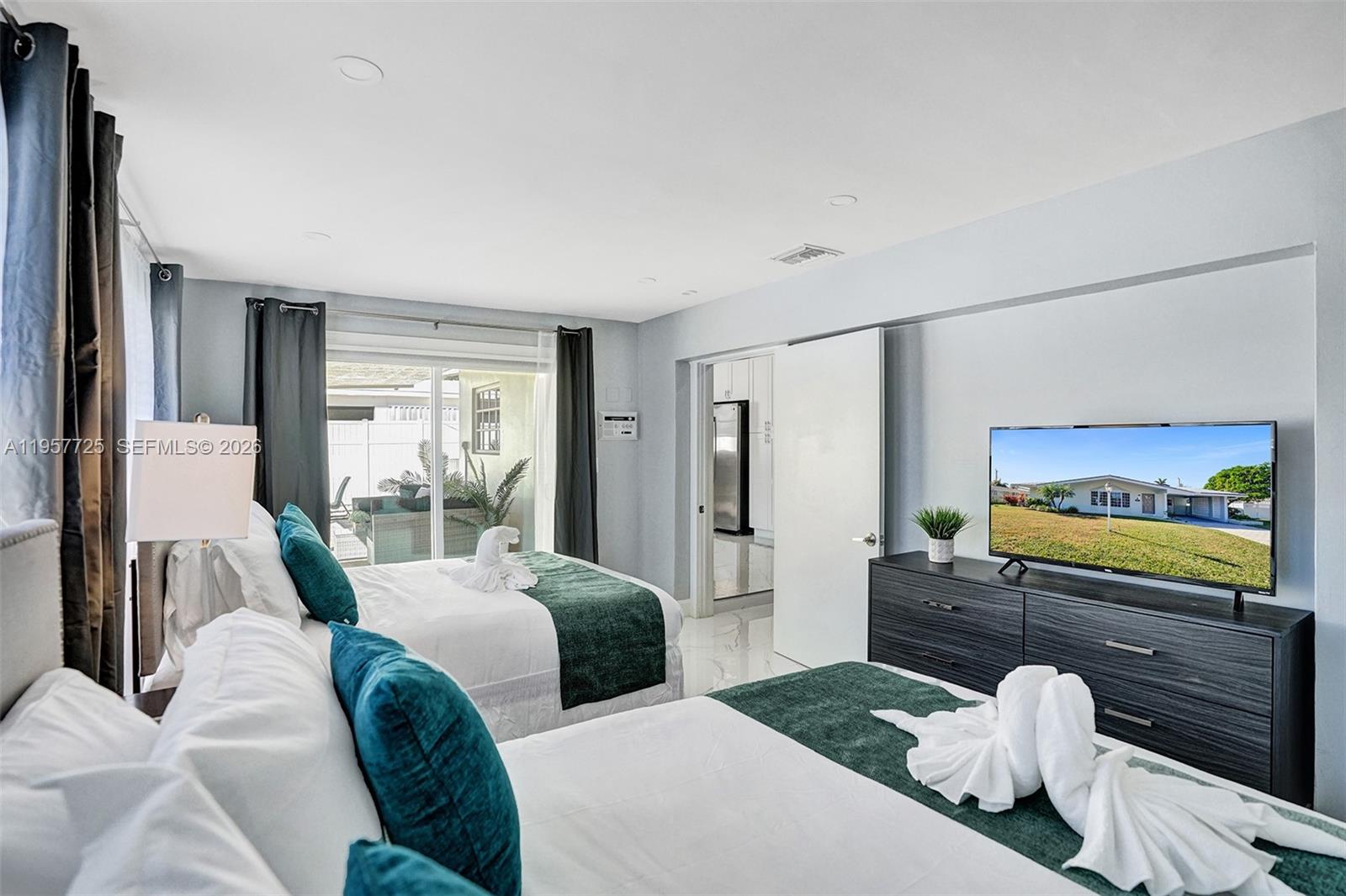 THE COVE - Residential