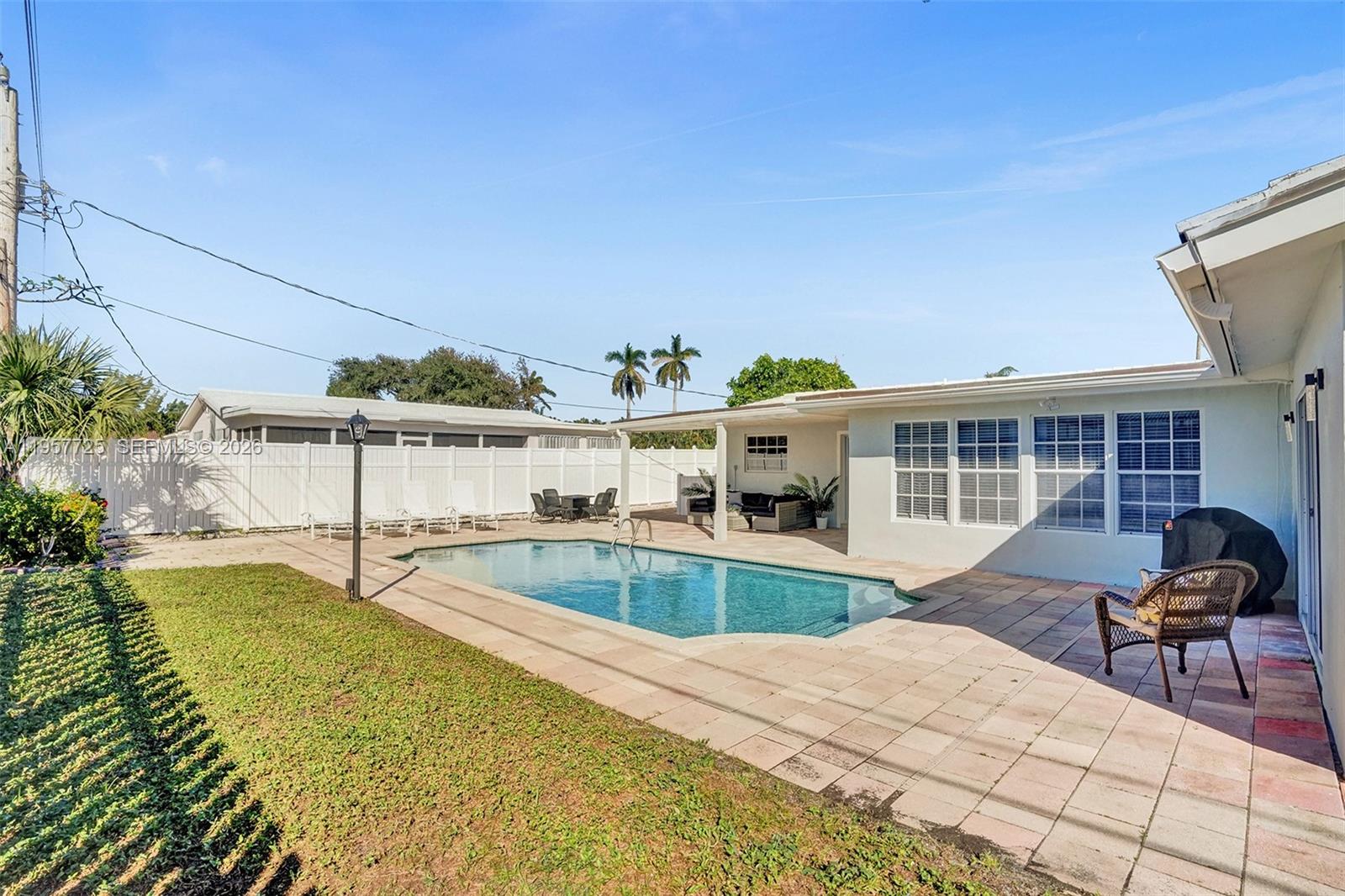 THE COVE - Residential