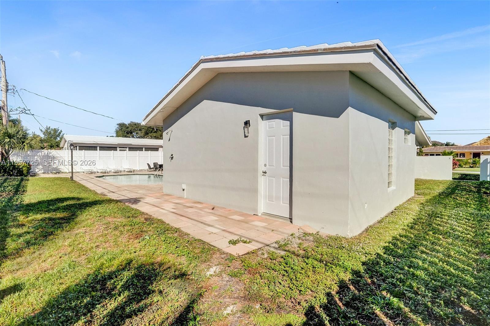 THE COVE - Residential