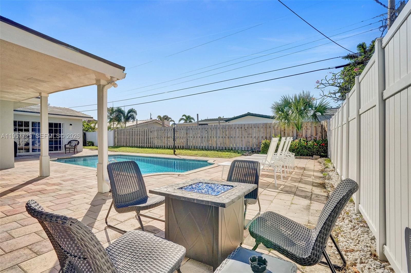 THE COVE - Residential