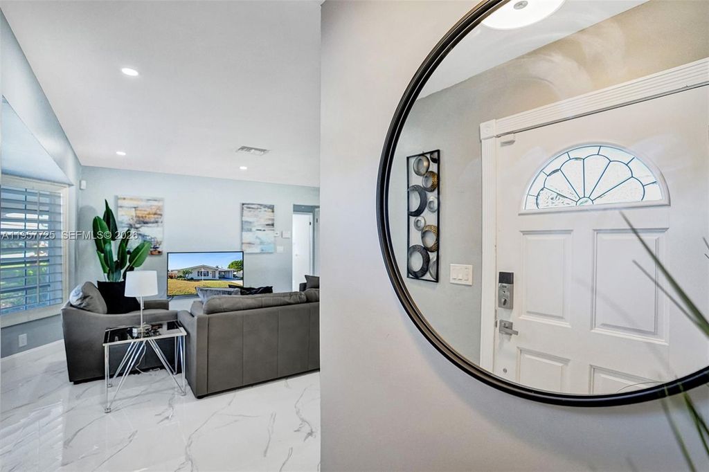 Photo of 477 SE 17th Ter, Deerfield Beach, FL 33441 (MLS # A11957725)