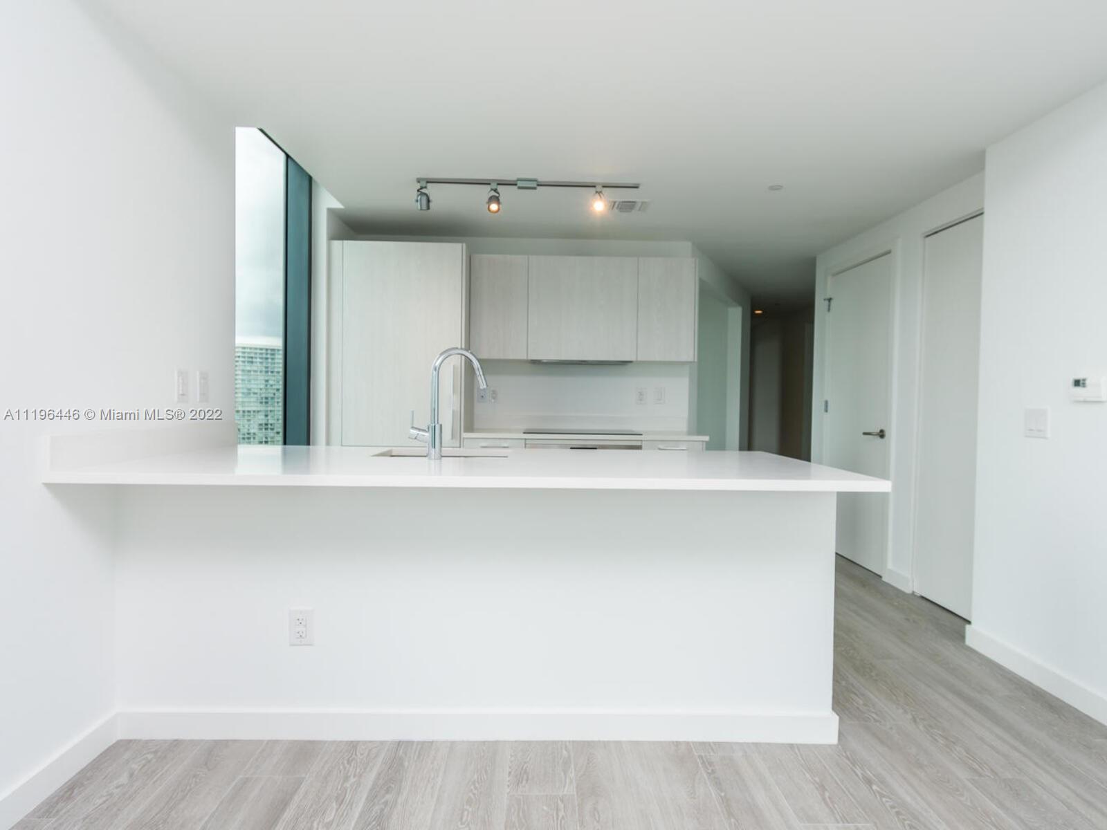 Paraiso Bayviews - Residential Lease