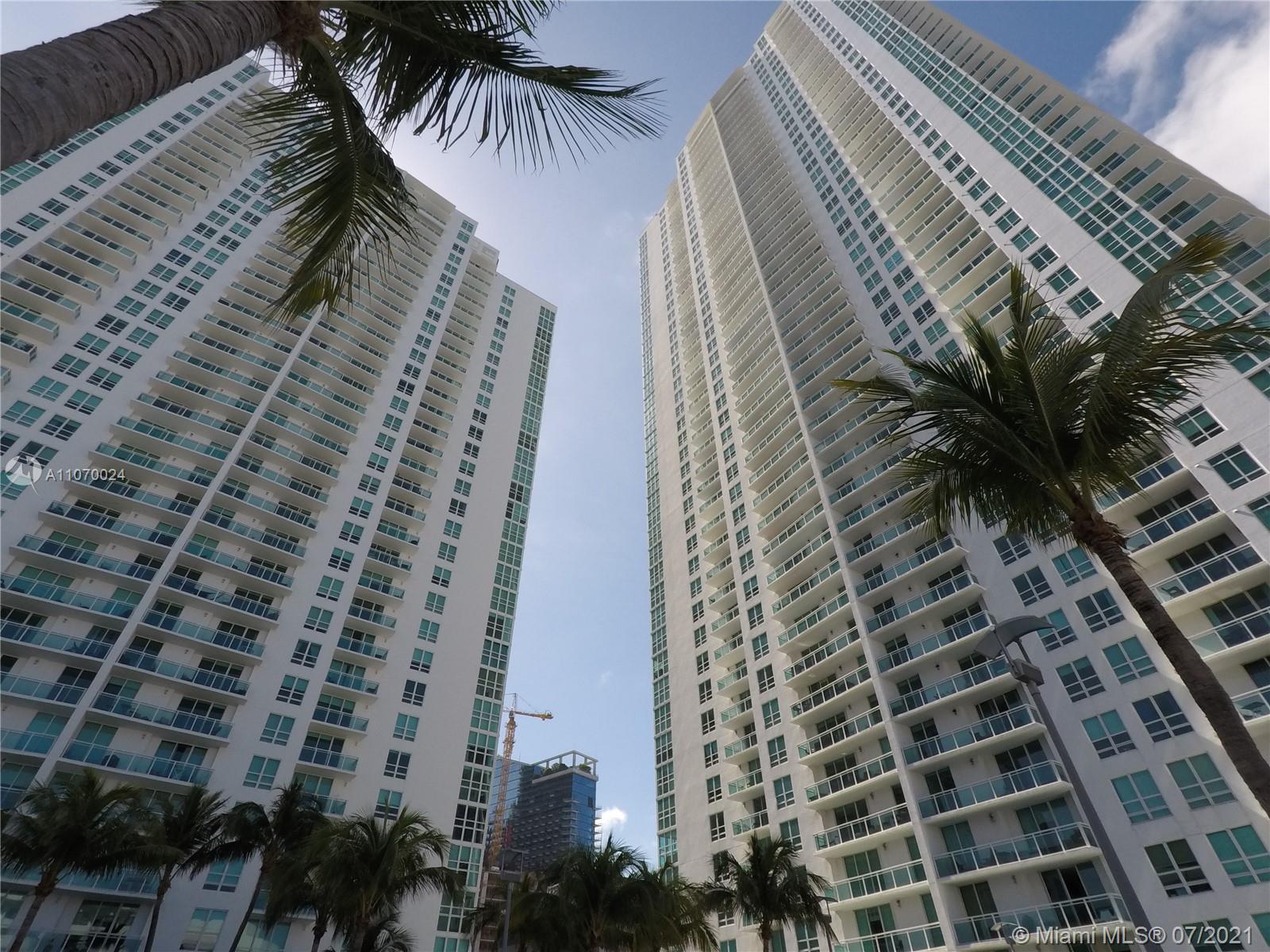 THE PLAZA 851 BRICKELL CO - Residential