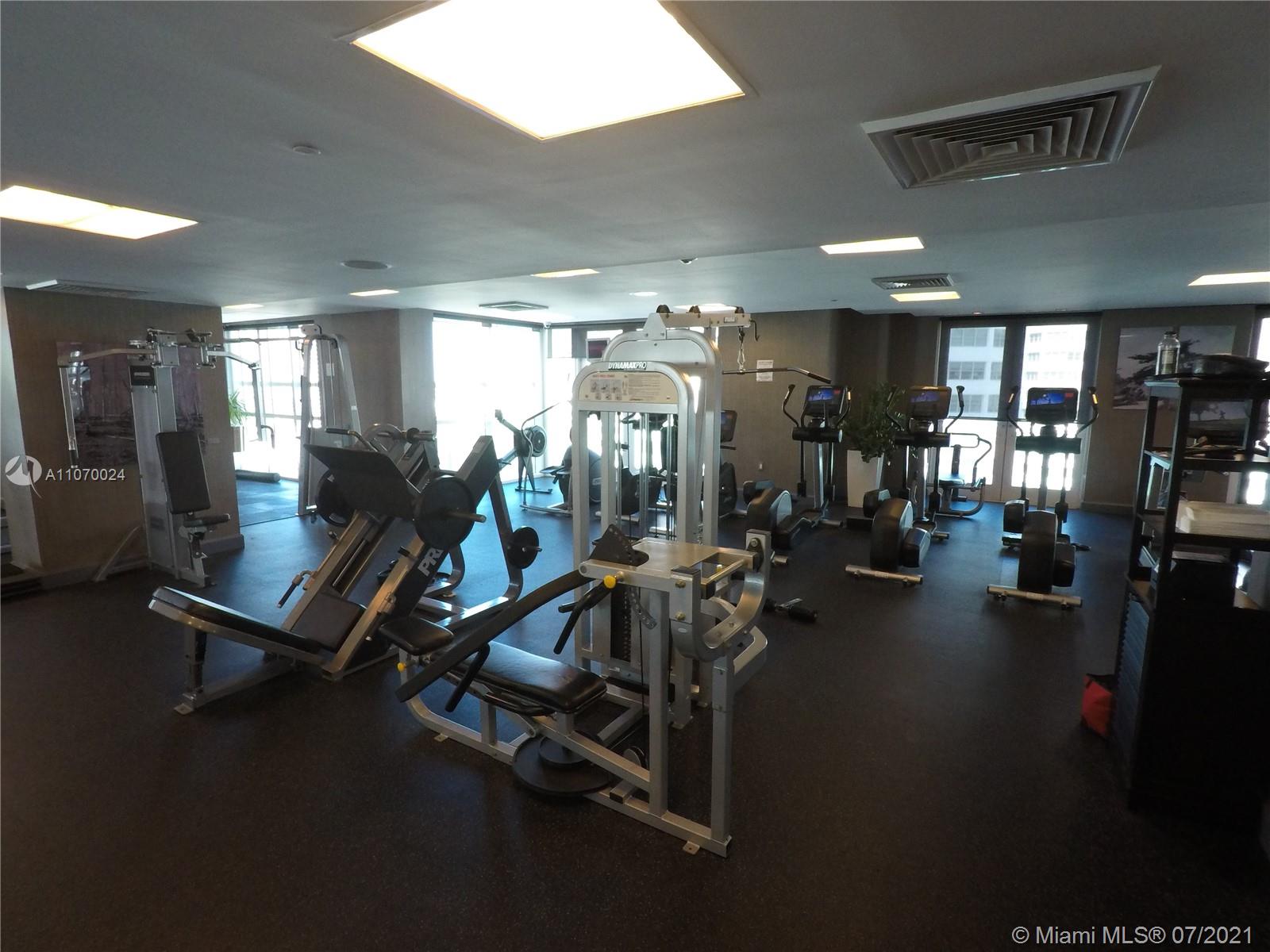 THE PLAZA 851 BRICKELL CO - Residential