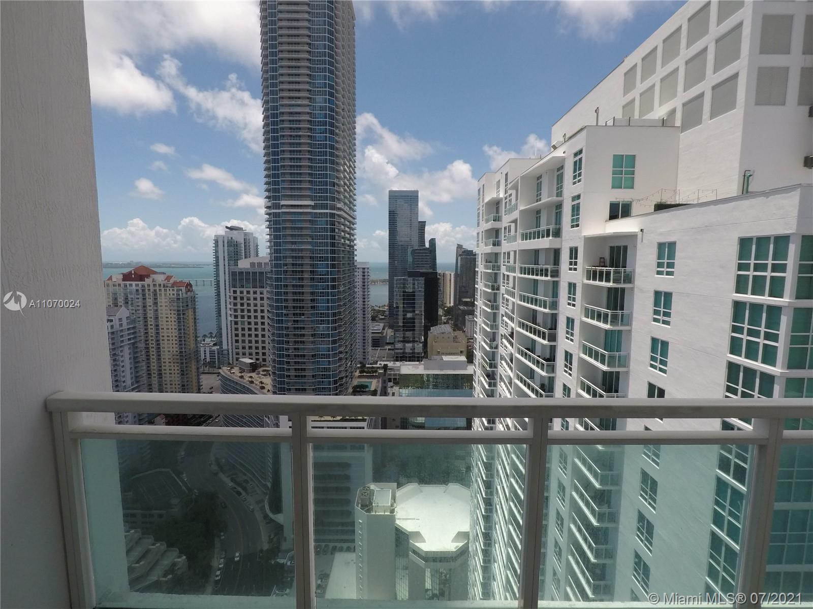 THE PLAZA 851 BRICKELL CO - Residential