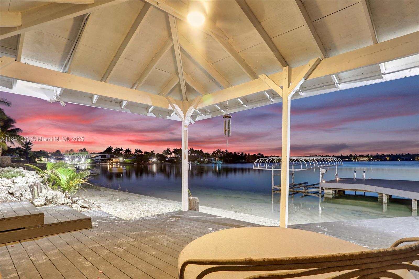 LAKESHORE SEC FOUR - Residential Lease