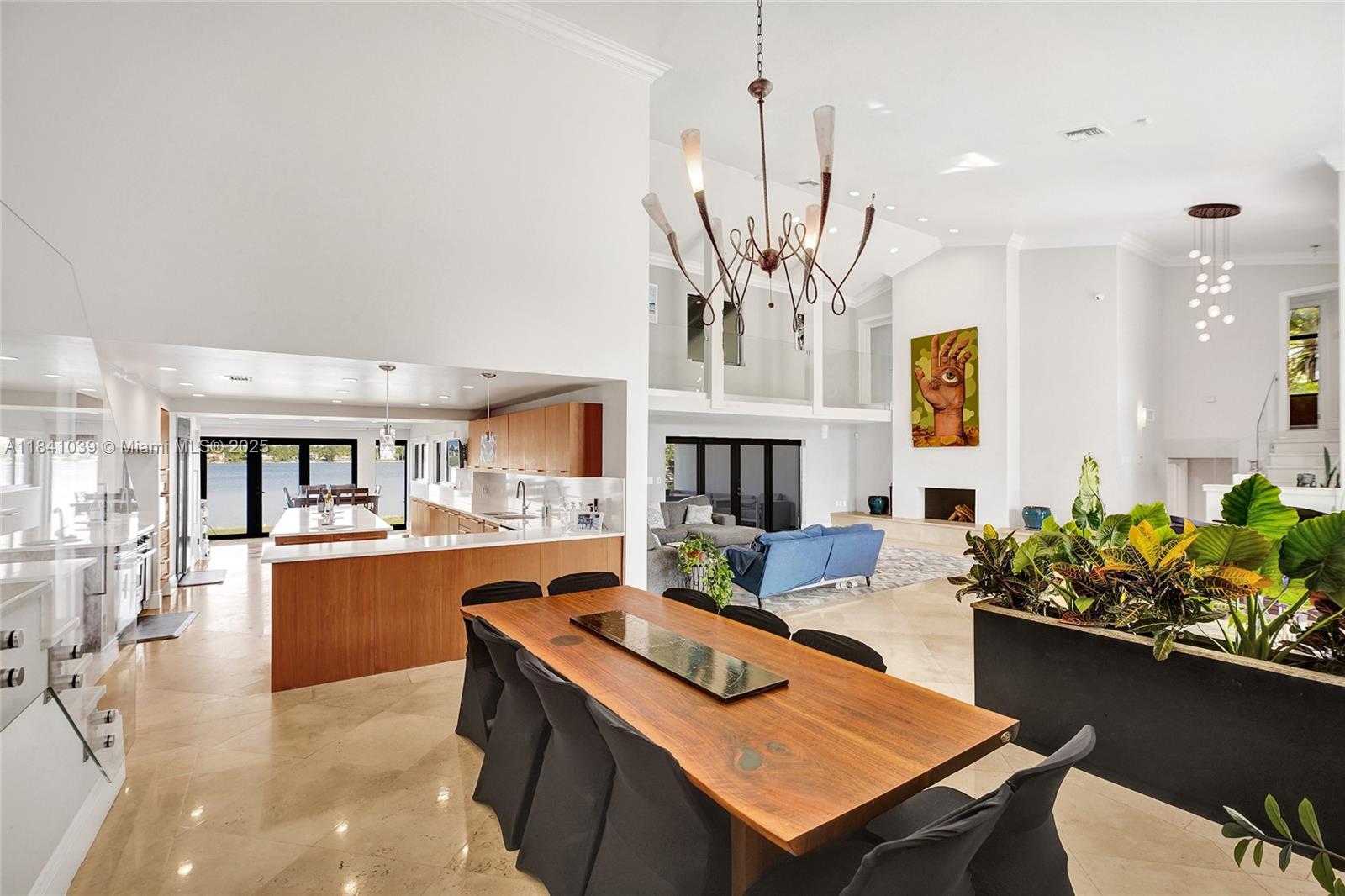 LAKESHORE SEC FOUR - Residential Lease