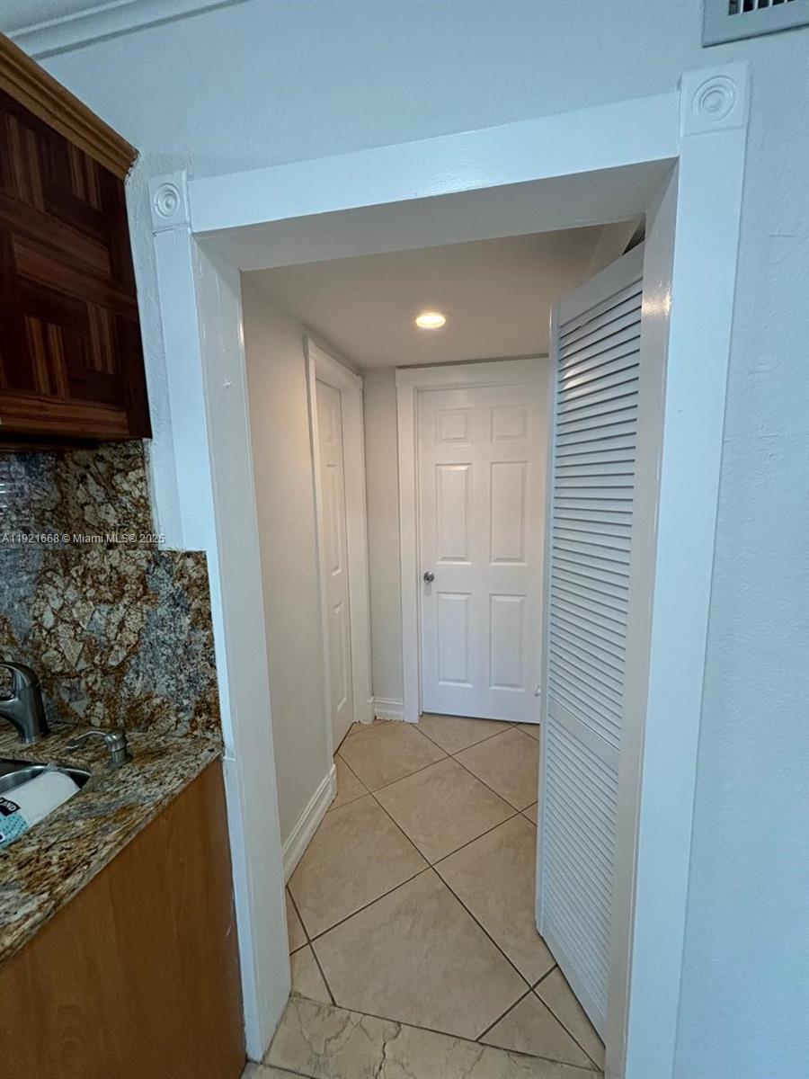 NEW HAVEN SUB - Residential Income