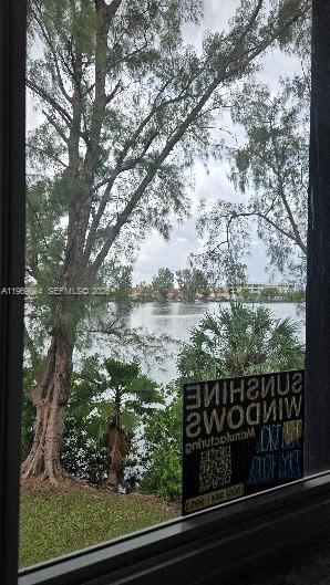 SAMARI LAKE CONDO - Residential Lease