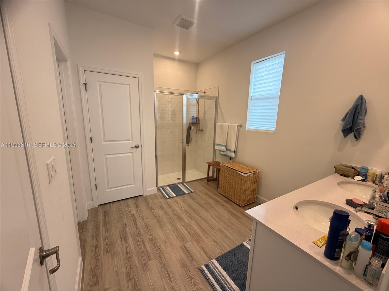 CADENCE PHASE II - Residential