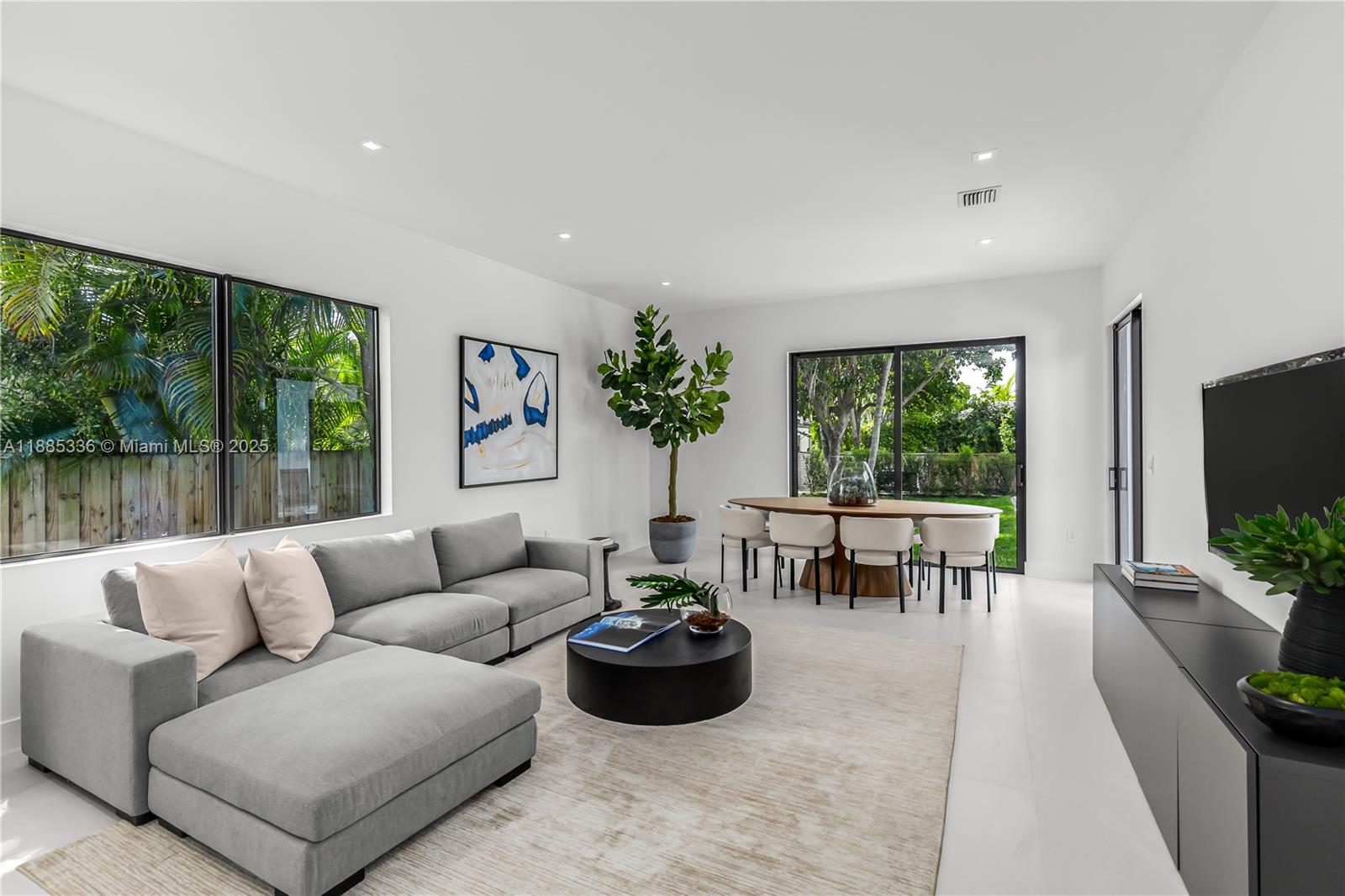 MIAMI SHORES EXTENSION - Residential