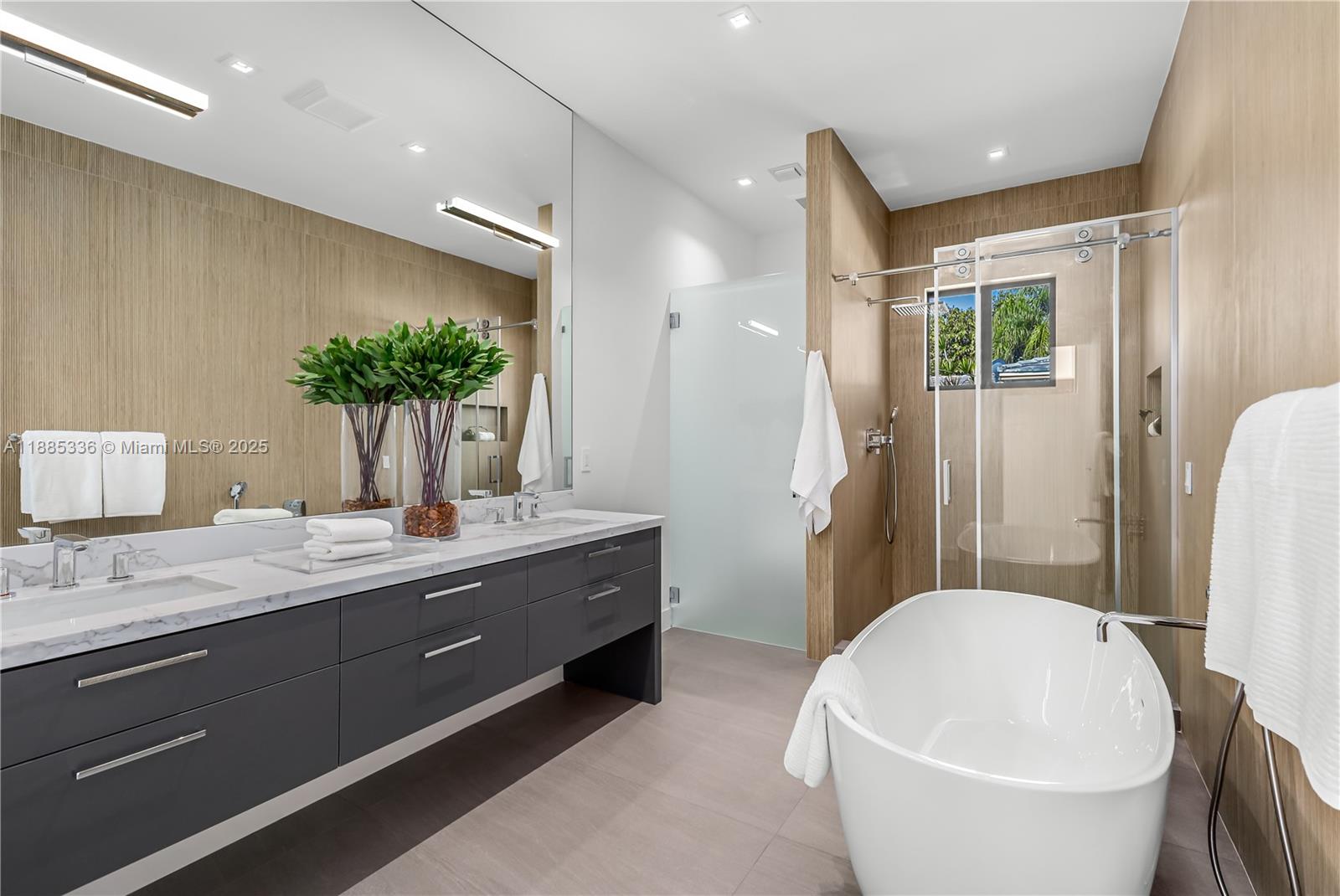 MIAMI SHORES EXTENSION - Residential