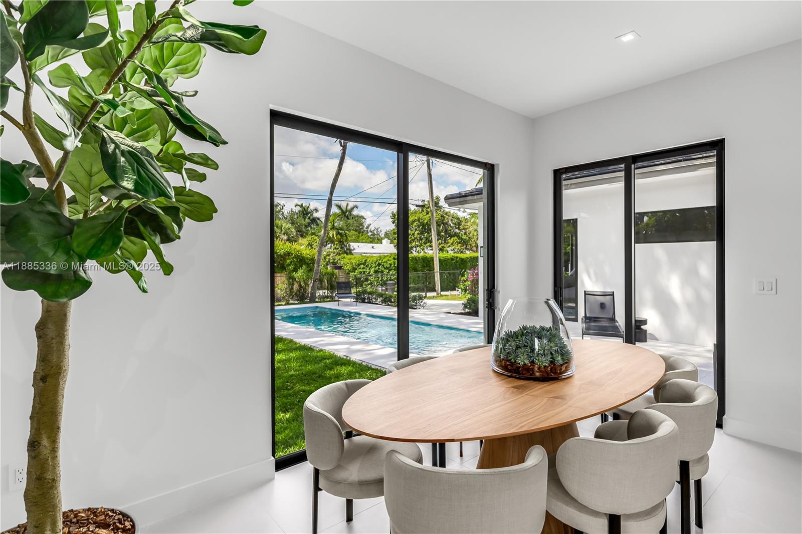 MIAMI SHORES EXTENSION - Residential