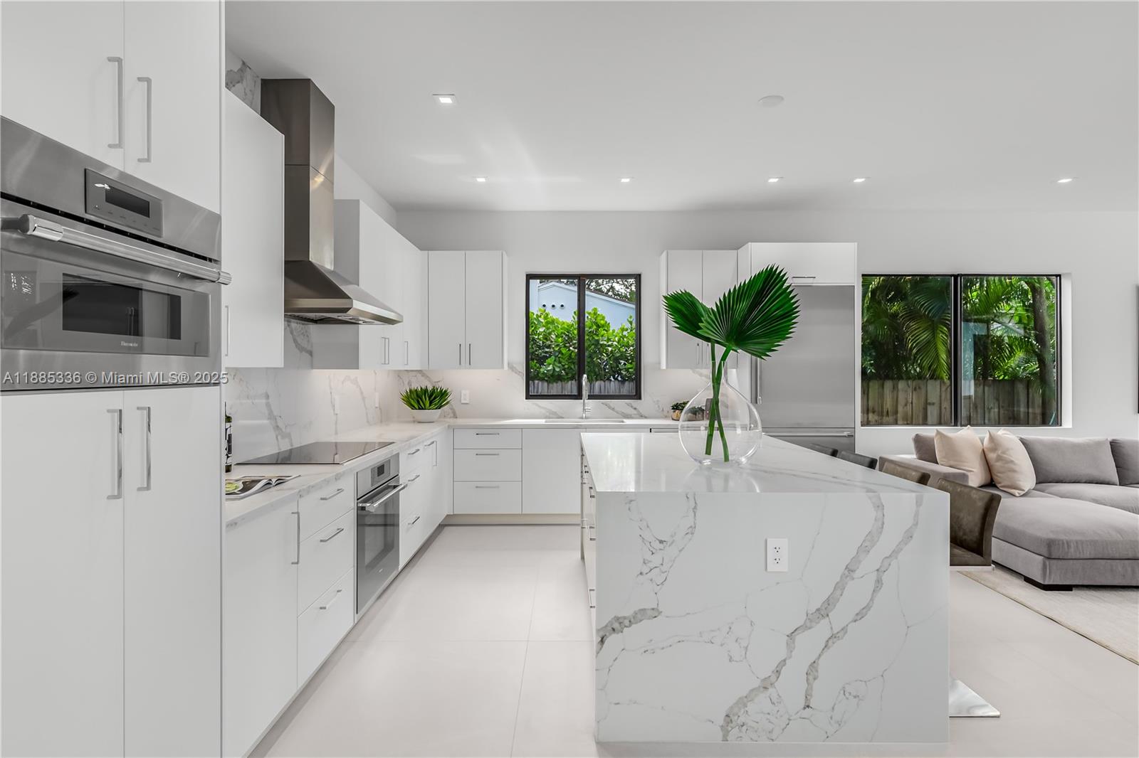 MIAMI SHORES EXTENSION - Residential