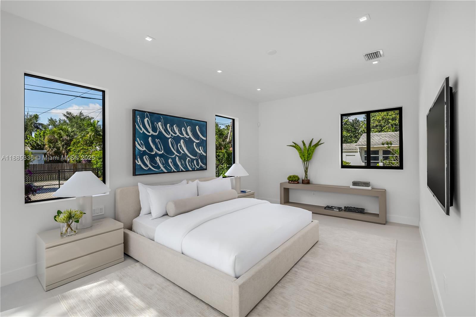 MIAMI SHORES EXTENSION - Residential