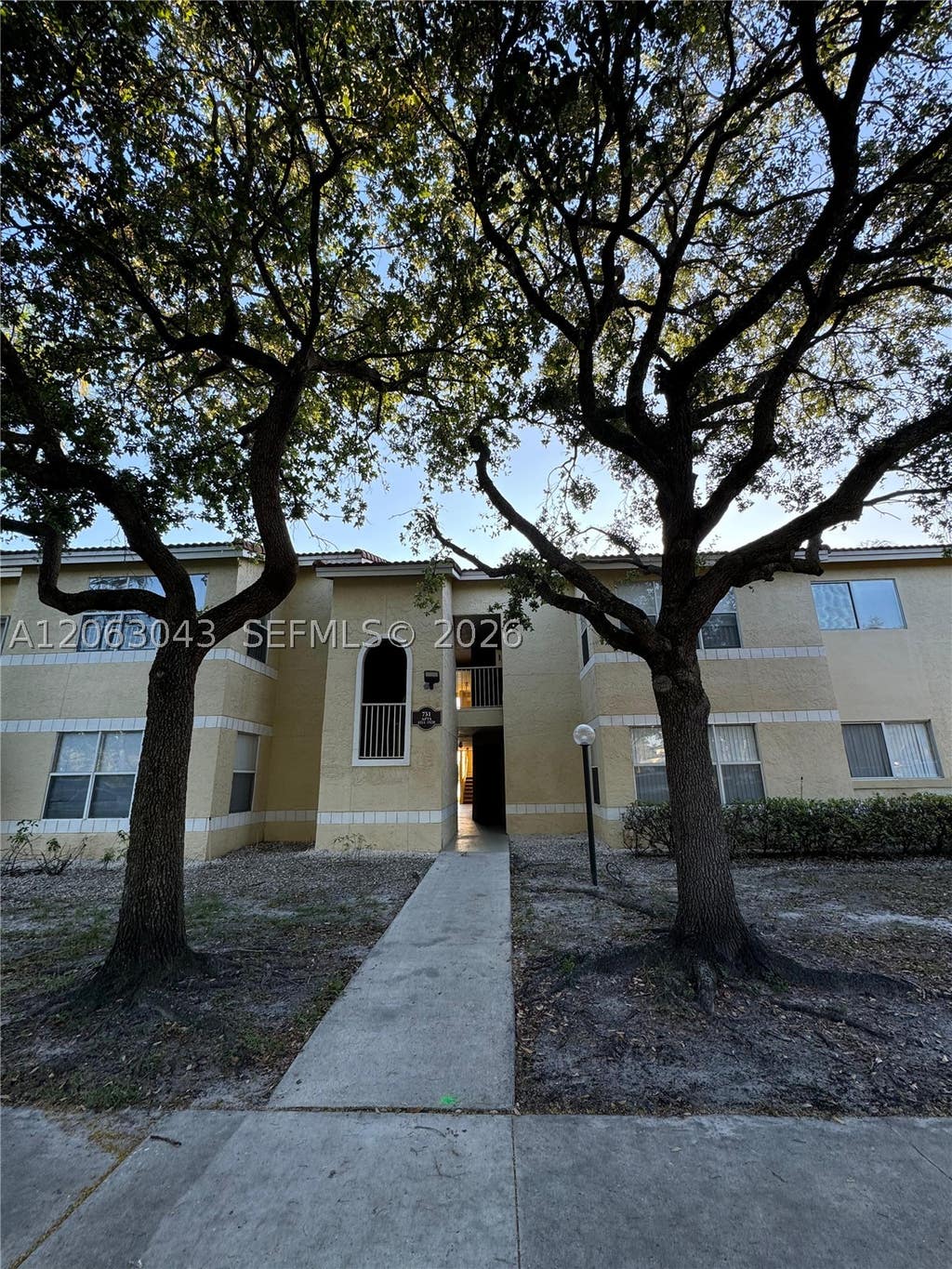 Photo of 731 Vista Isles Dr #1526, Sunrise, FL 33325 (MLS # A12063043)