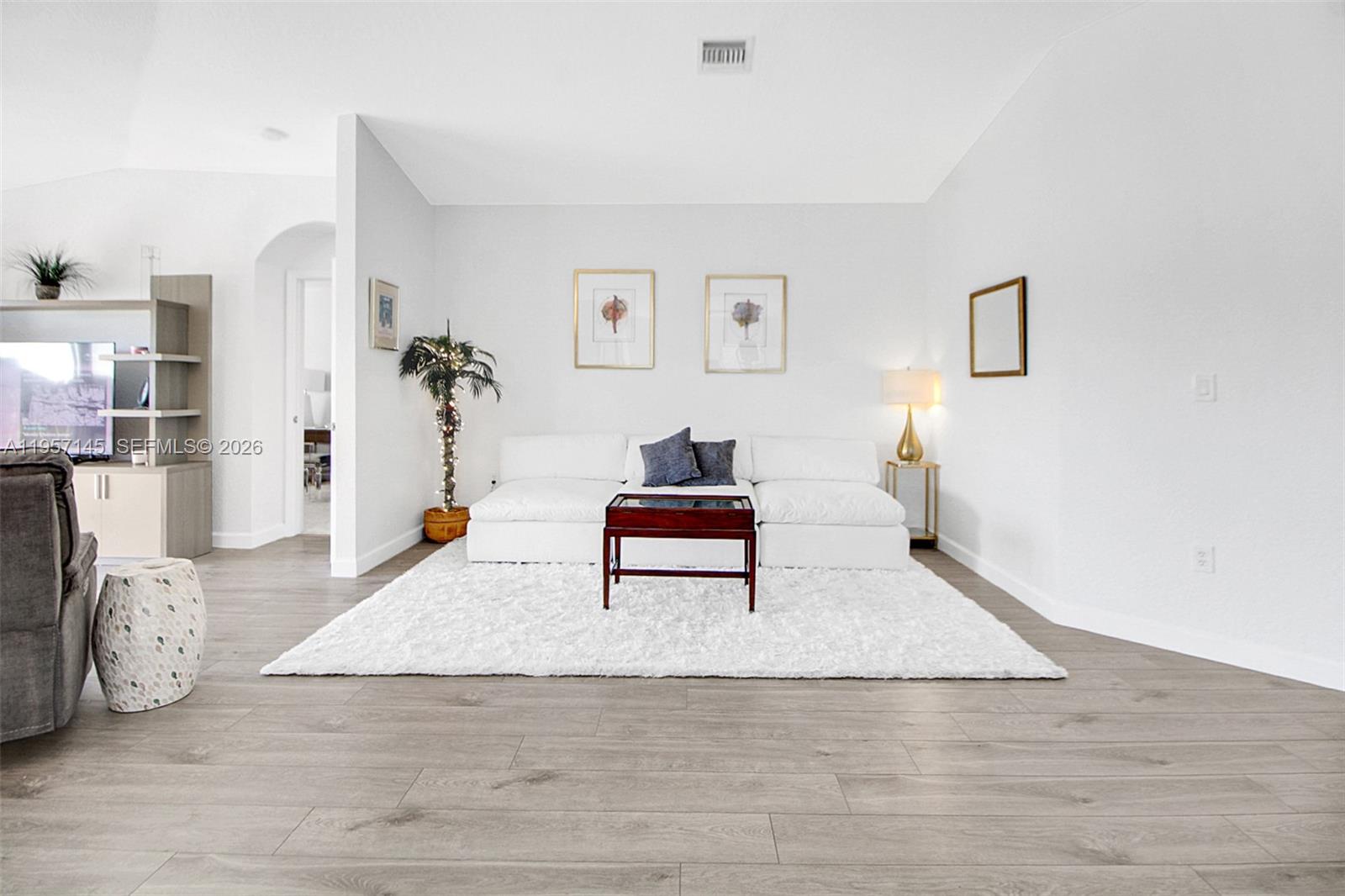 FOUR LAKES SEC 7 - Residential