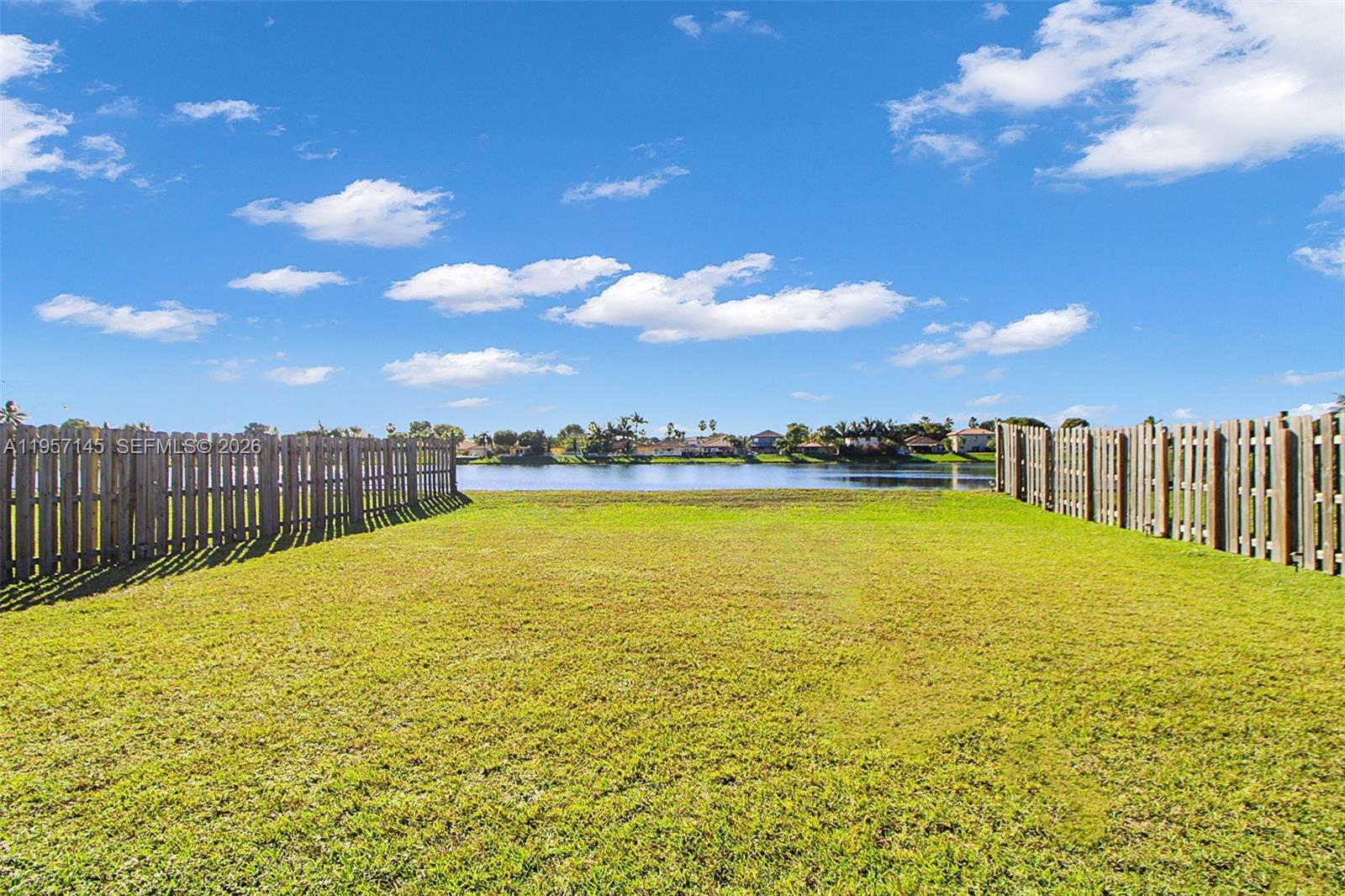 FOUR LAKES SEC 7 - Residential