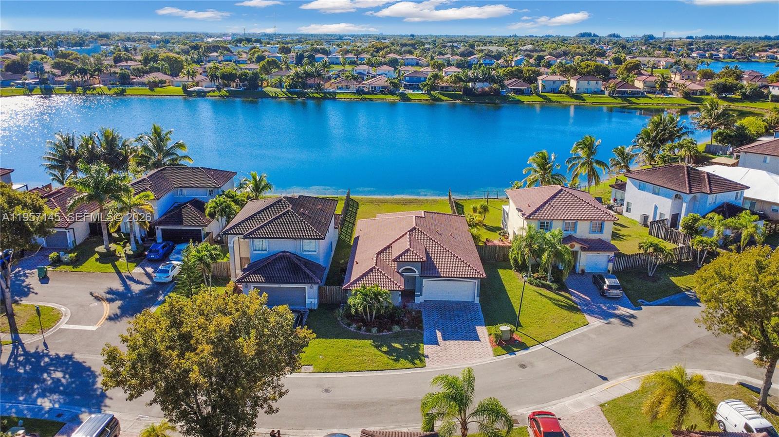 FOUR LAKES SEC 7 - Residential