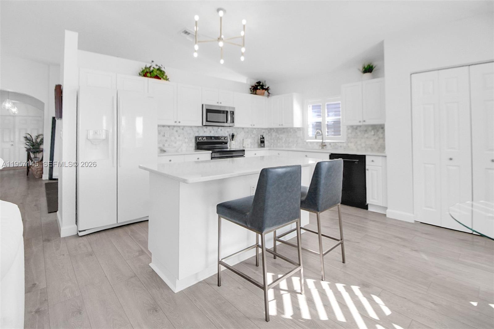 FOUR LAKES SEC 7 - Residential