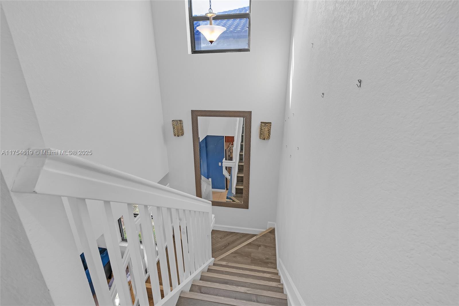 COCO PALM ESTATES - Residential