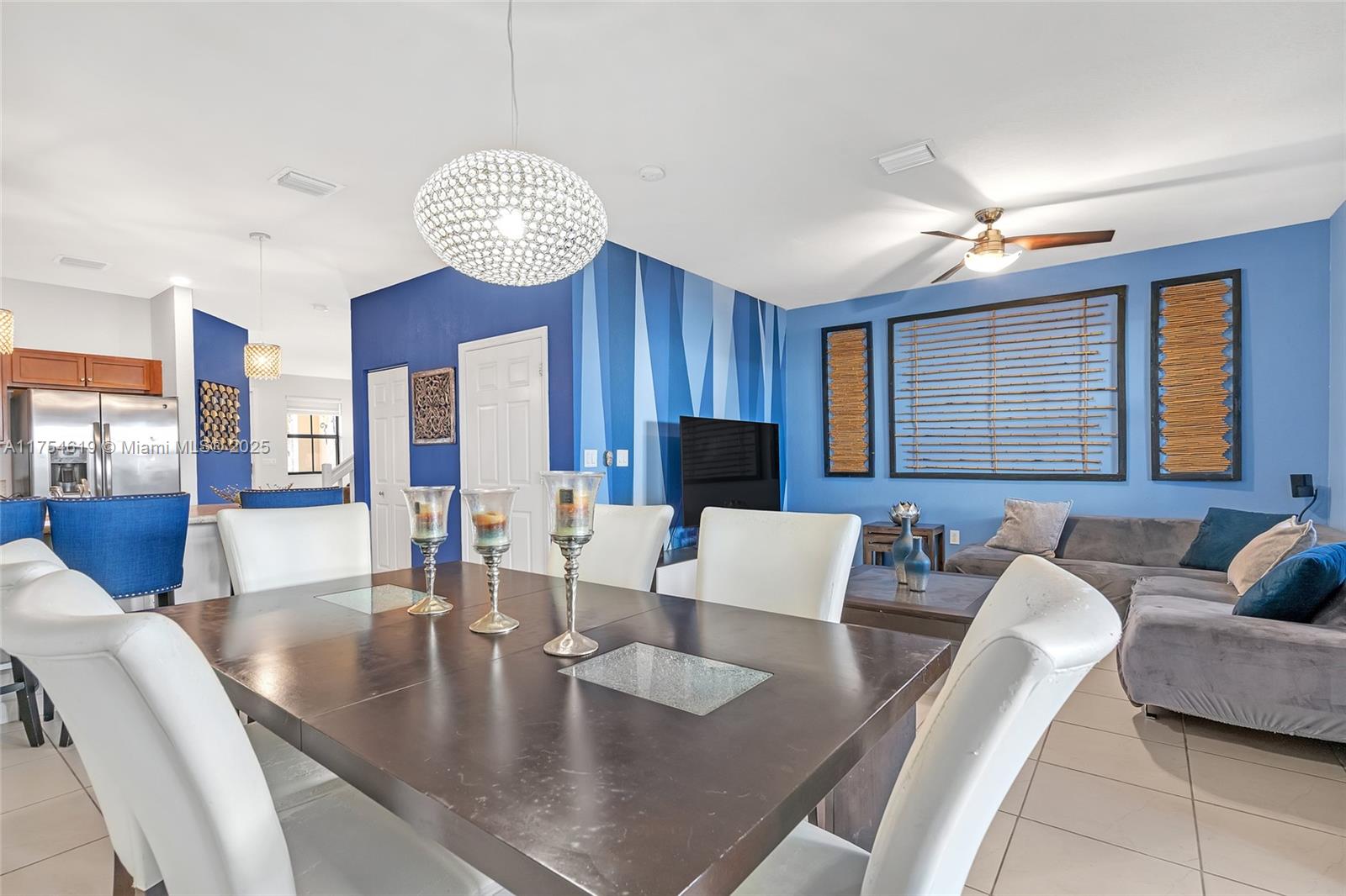 COCO PALM ESTATES - Residential