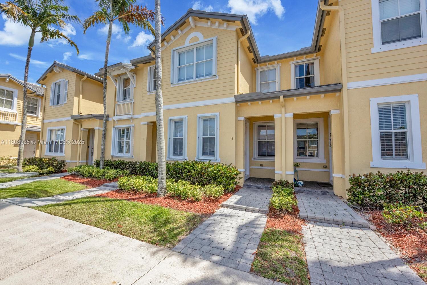 FIJI CONDO NO 2 - Residential