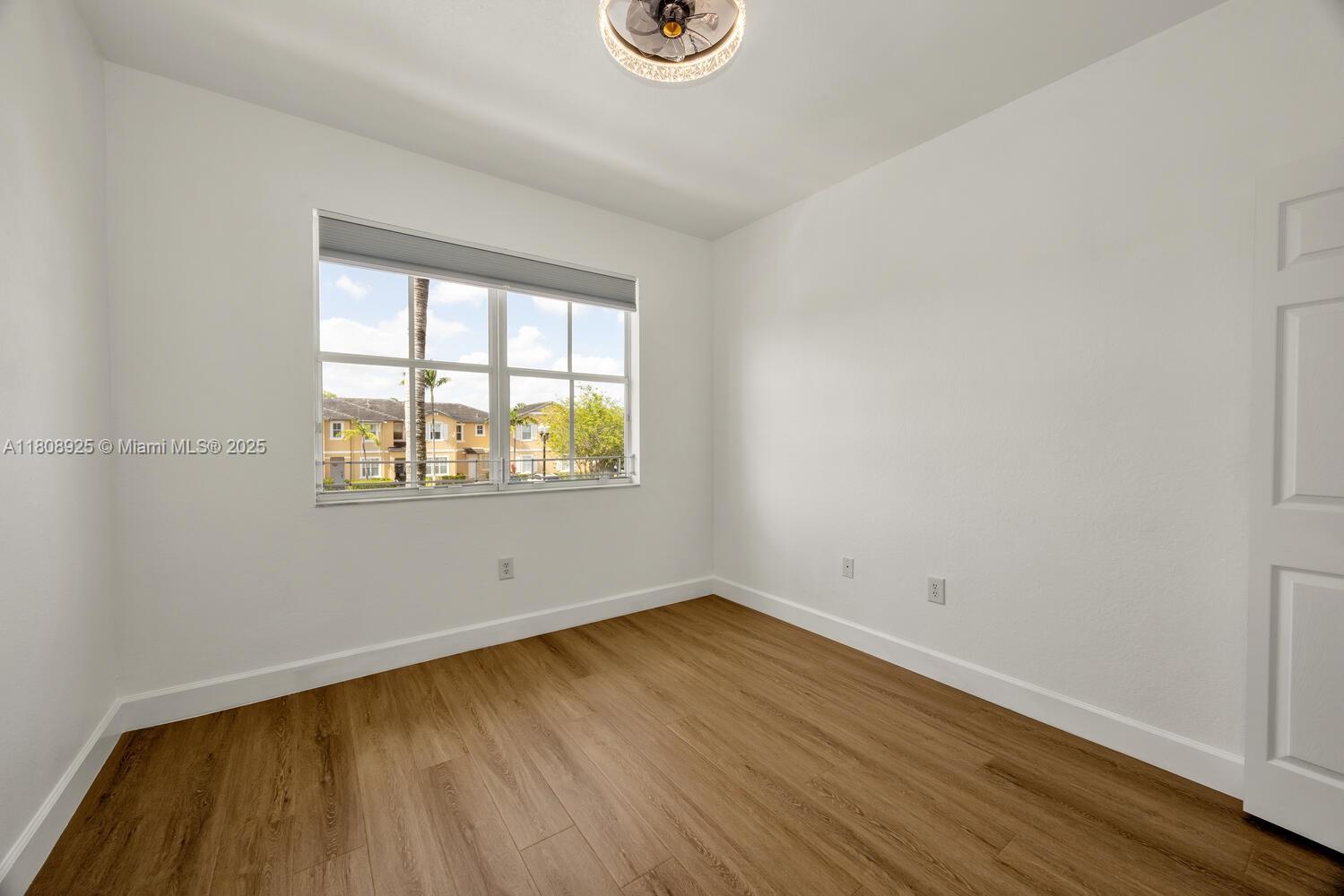 FIJI CONDO NO 2 - Residential