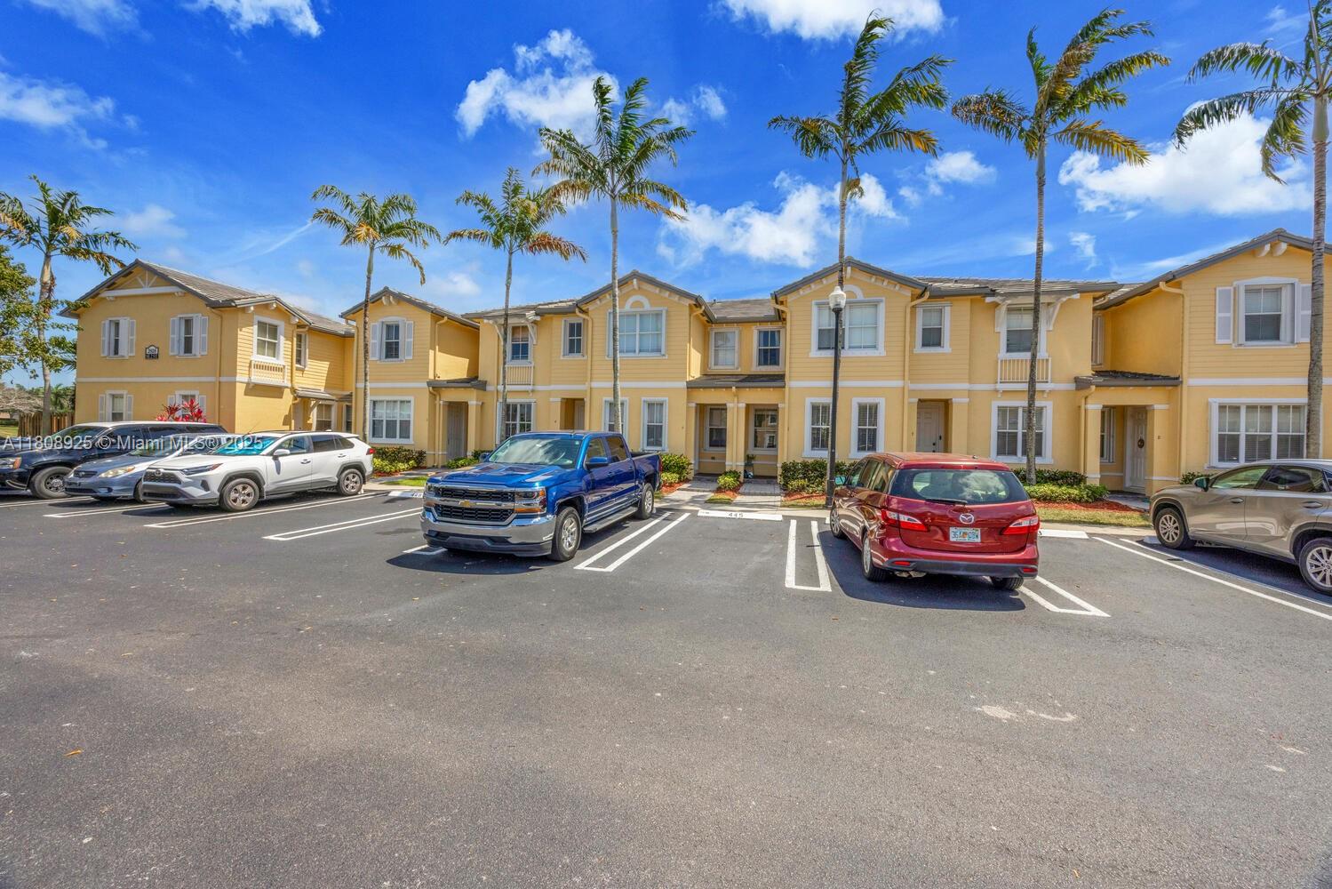 FIJI CONDO NO 2 - Residential