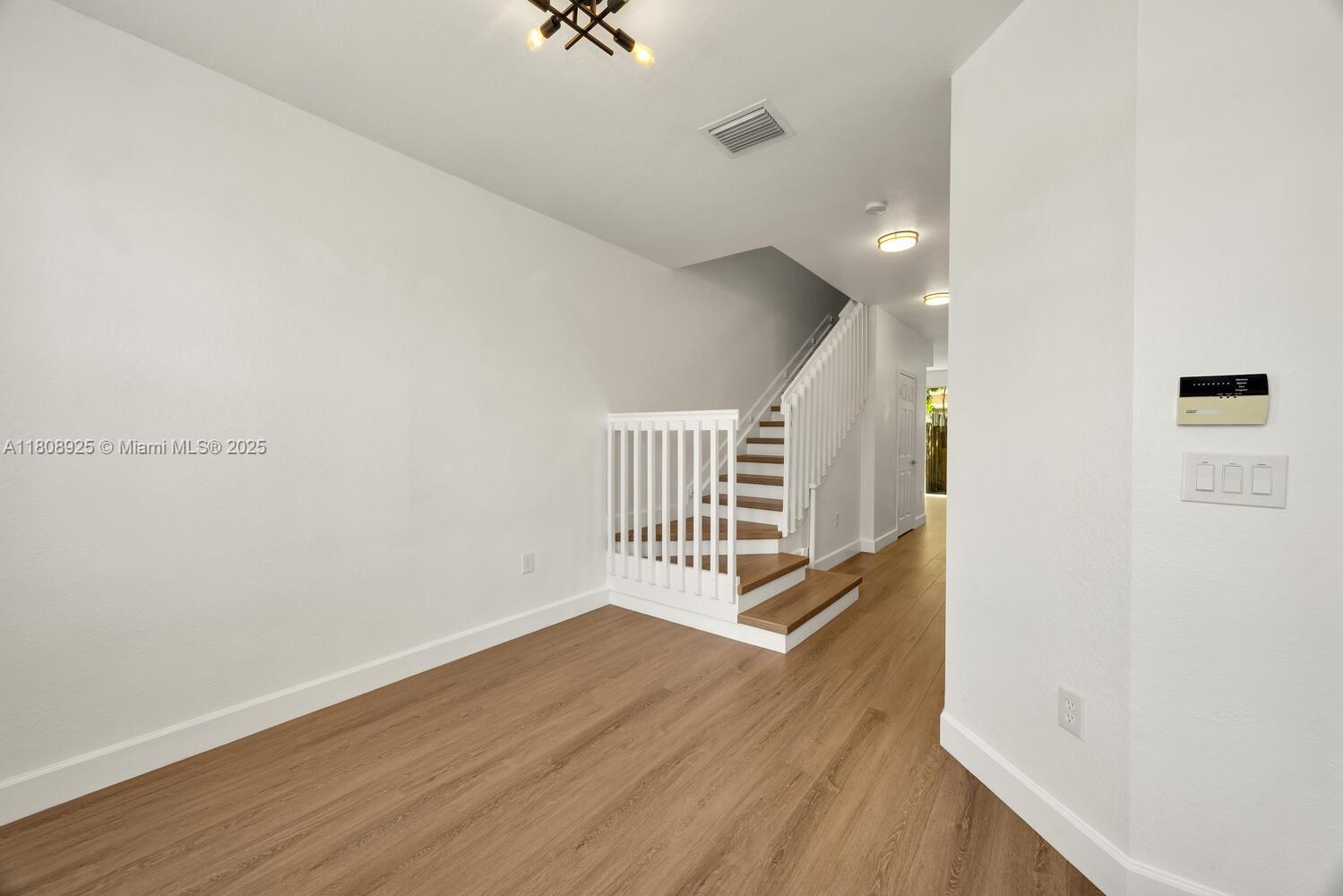 FIJI CONDO NO 2 - Residential