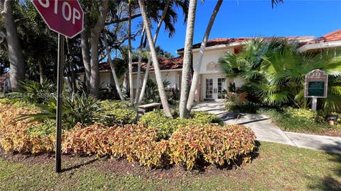 Tiny photo for 757 NW 92nd Ave #757, Plantation, FL 33324 (MLS # A12044337)