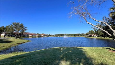 Tiny photo for 757 NW 92nd Ave #757, Plantation, FL 33324 (MLS # A12044337)